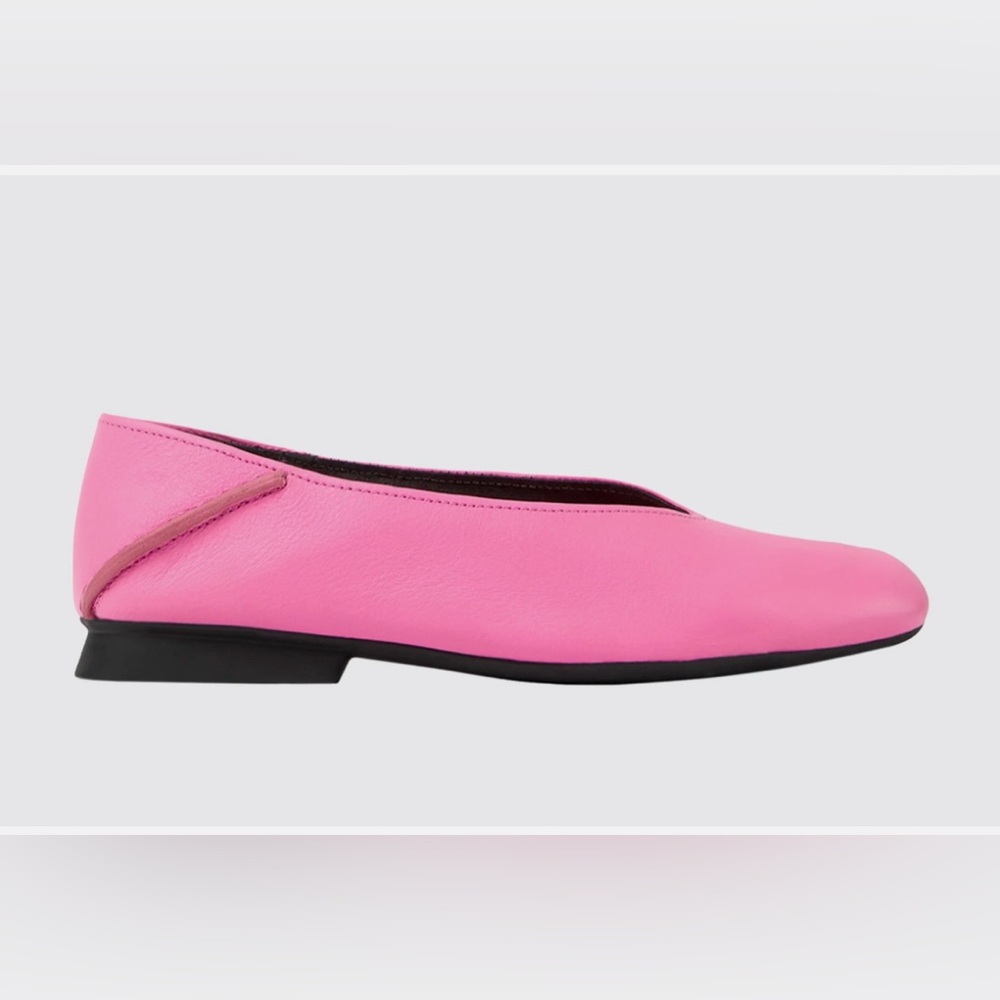 Camper Casi Myra Pink Flats size 7.5 NWT